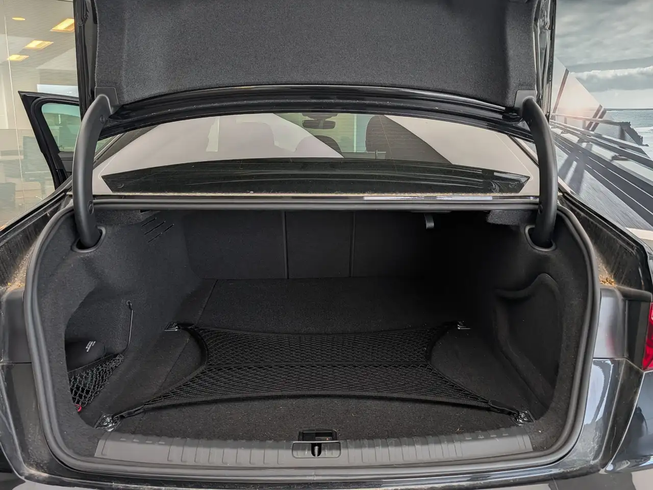 Audi A6 снимка Audi A6