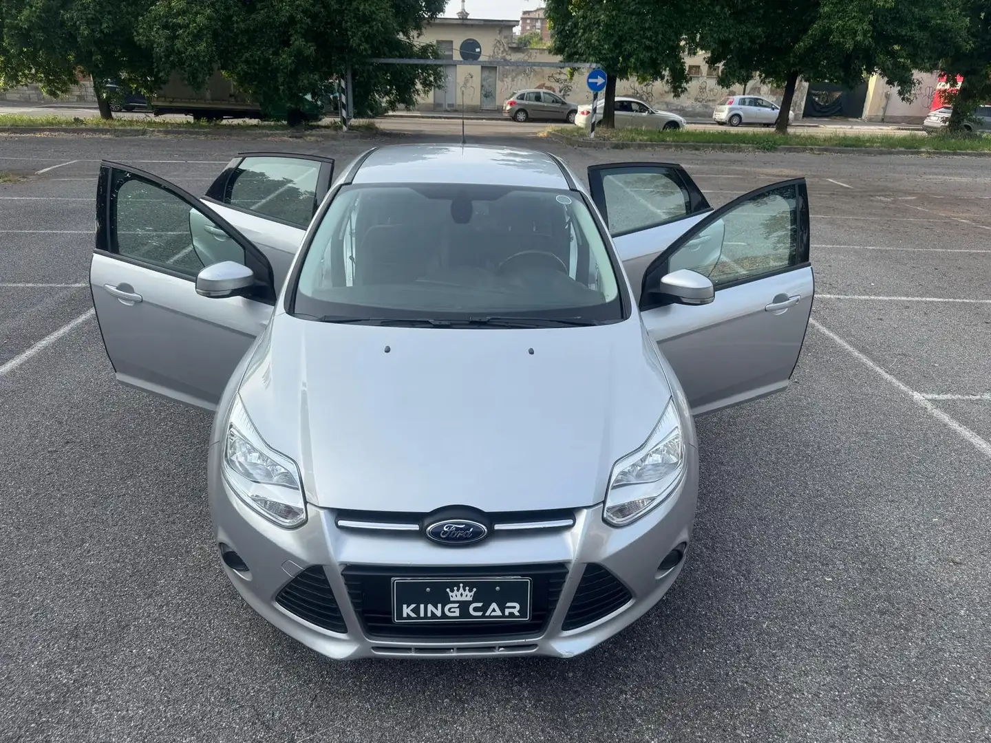 Ford Focus 5p 1.6 tdci Individual 115cv Argento - 1