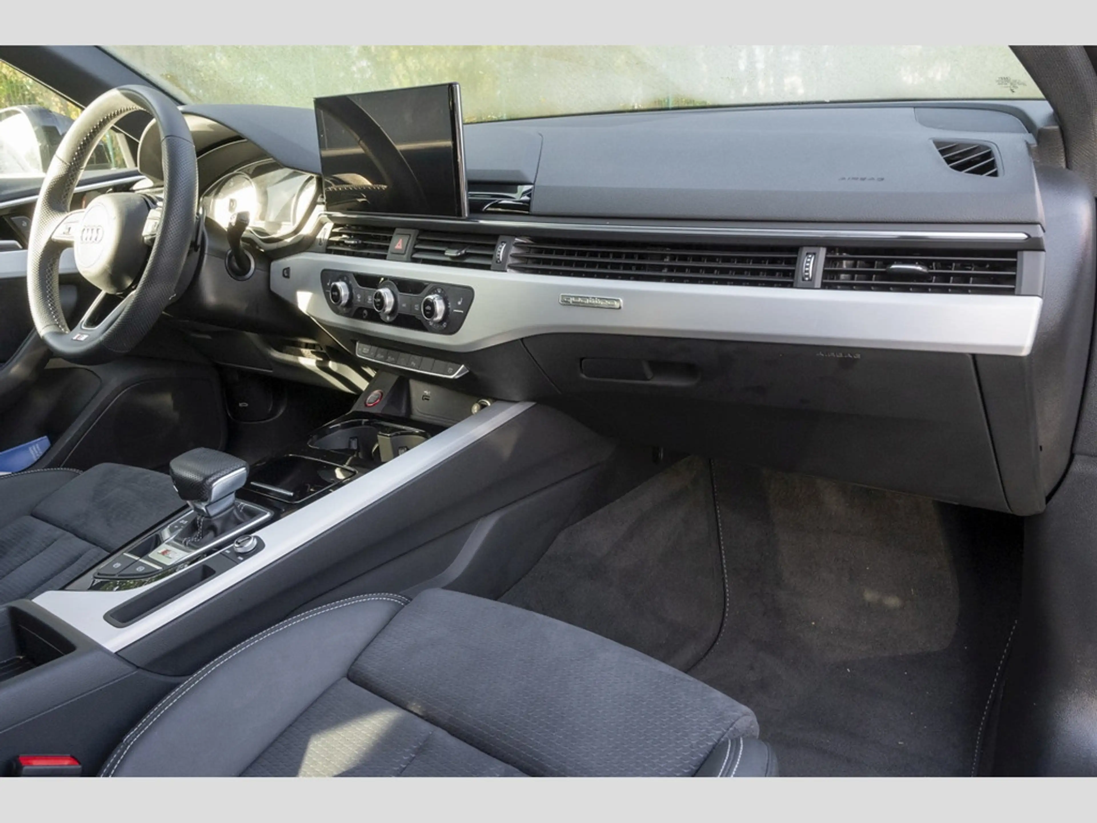 Audi S4 Avant 3.0 TDI quattro Optik schwarz/Matrix LED/Businesspaket/Smartp — photo 9