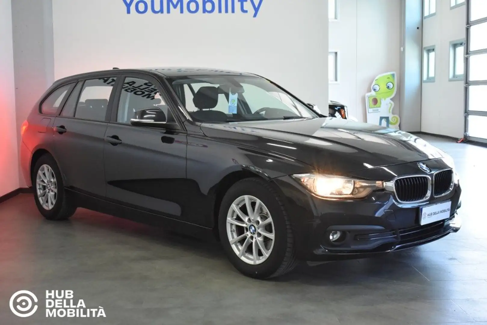 BMW 318 d Touring Business Advantage aut. Nero - 2