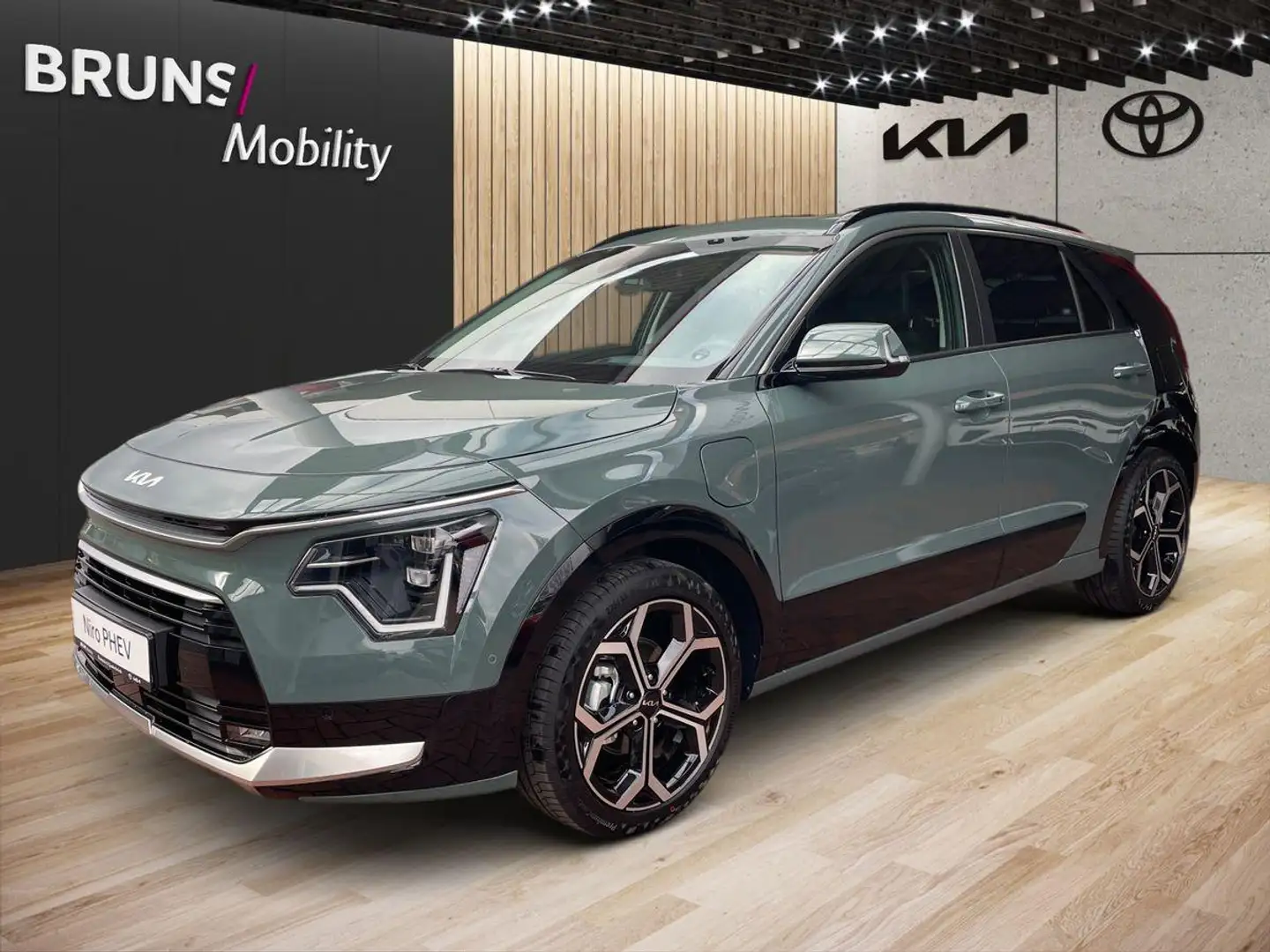 Kia Niro 1.6 PHEV Spirit, 18Z, TECH, REX, GLASDACH Grün - 2