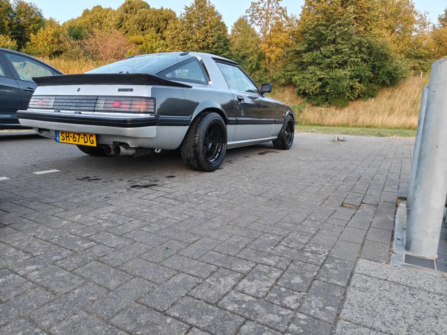 Mazda RX-7 FB - 2