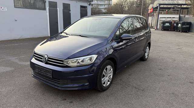 Imagine Volkswagen Touran 1.6 TDI SCR (BlueMotion Technology) Trendline