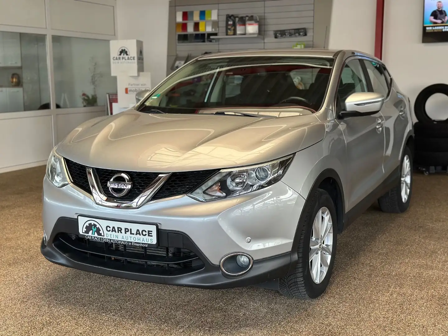 Nissan Qashqai Acenta Automatik Silber - 1