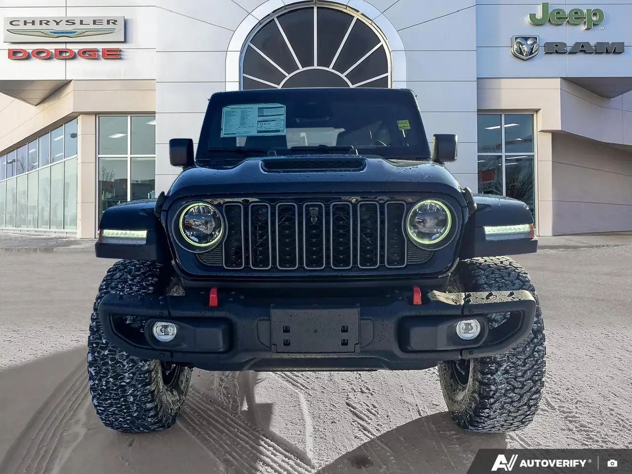 Jeep Wrangler снимка Jeep Wrangler