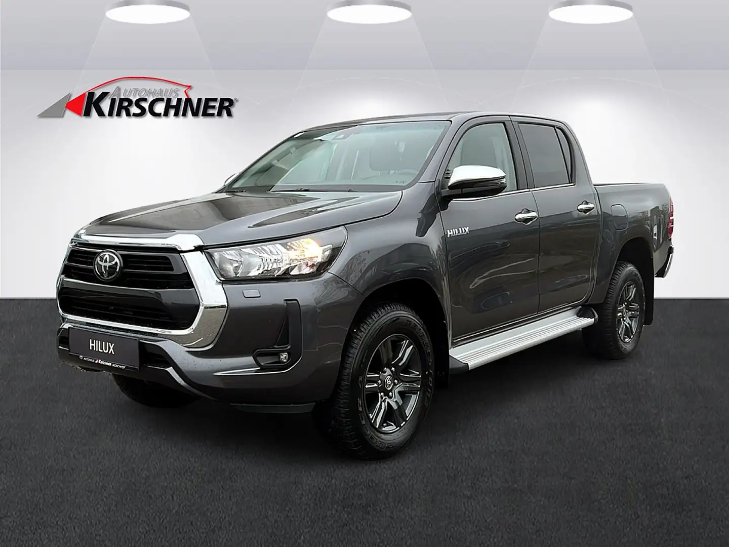 Toyota Hilux DK Active 4WD 2,4 D-4D Aut. Grau - 1