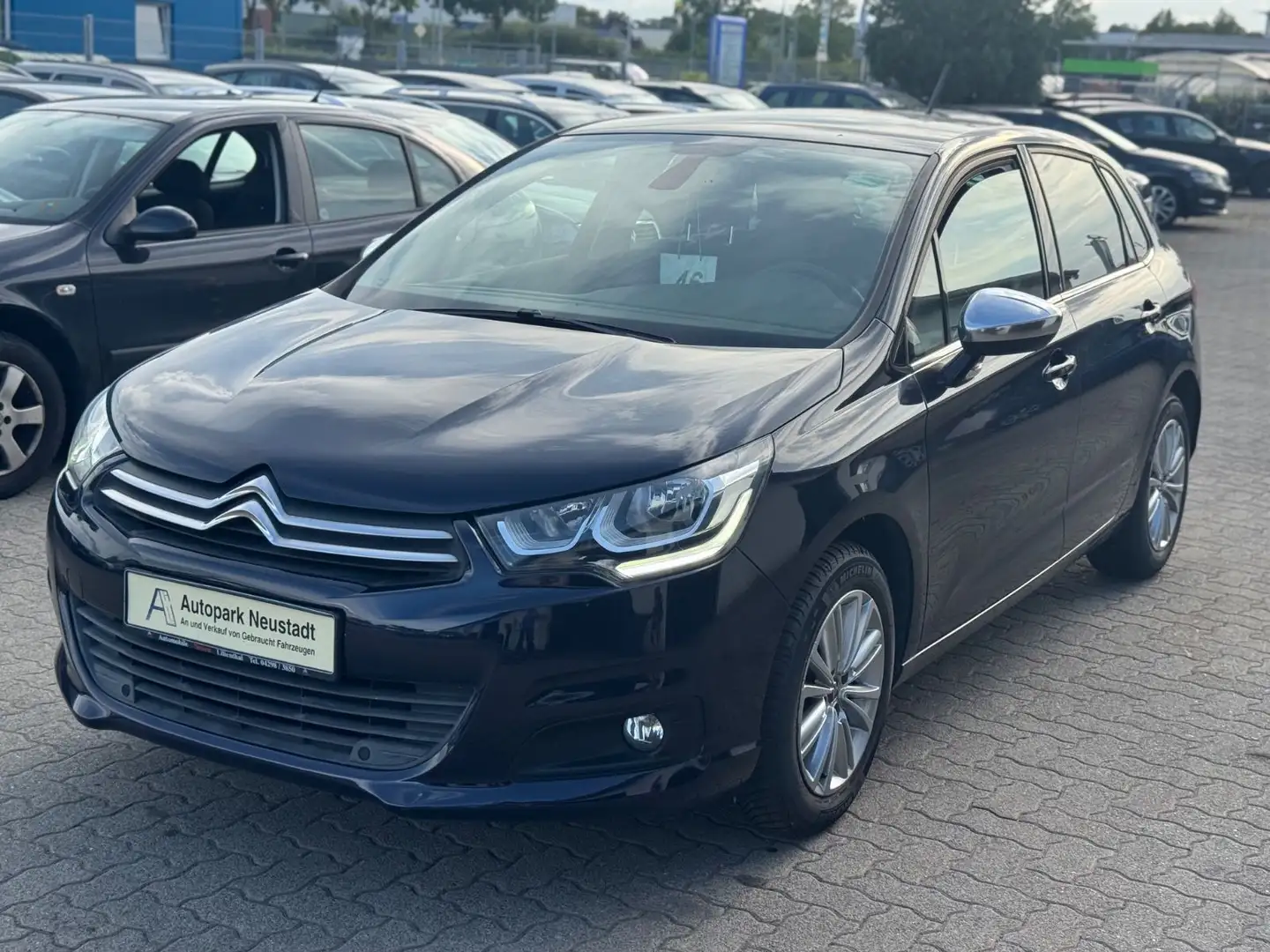 Citroen C4 Lim. Selection Motor läuft Unruhig Blau - 1