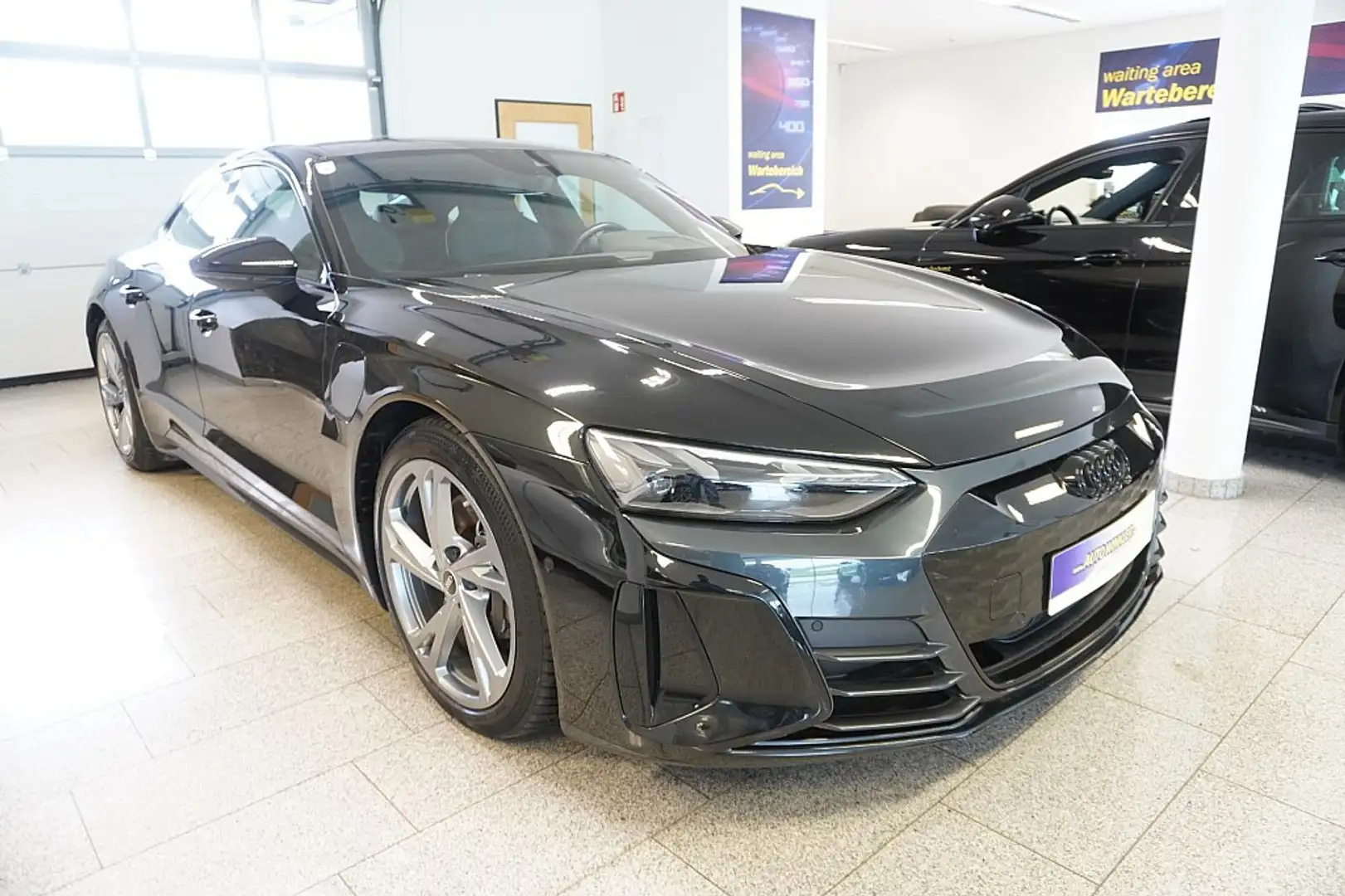 Audi e-tron GT 93,4kWh quattro Virtual/Sportsitze/Navi/LED Zwart - 2