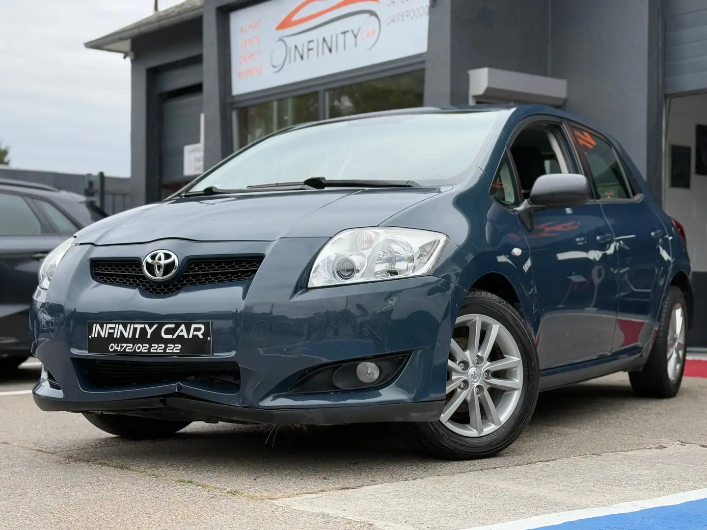 Toyota Auris Auris 1.4 D-4D Edge Bleu - 2