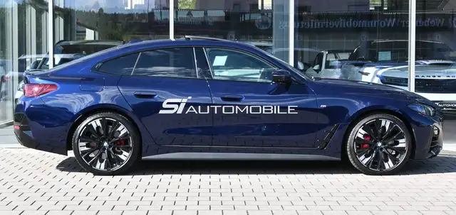 BMW 4 Series view 6