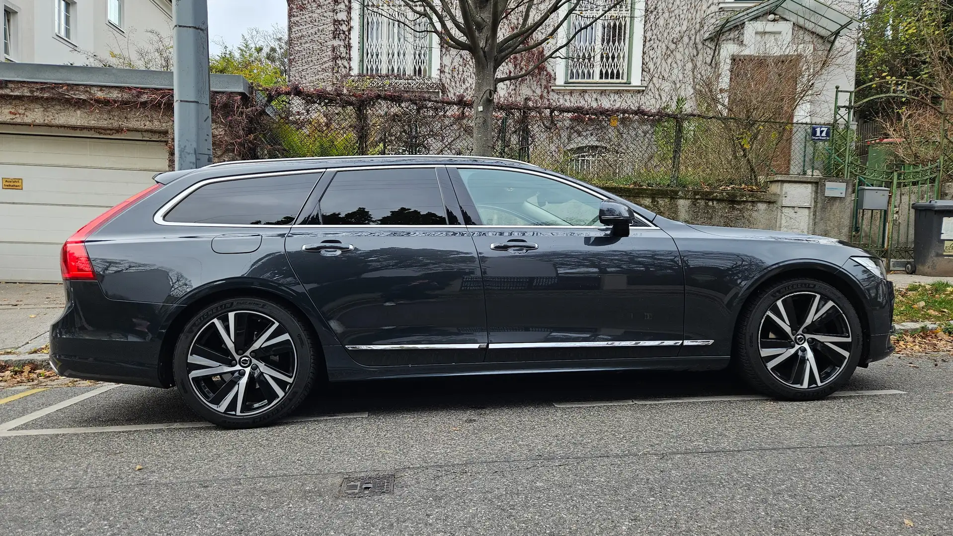 Volvo V90 V90 D4 Inscription Geartronic Inscription Grau - 1