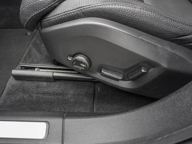 Volvo XC60 view 15
