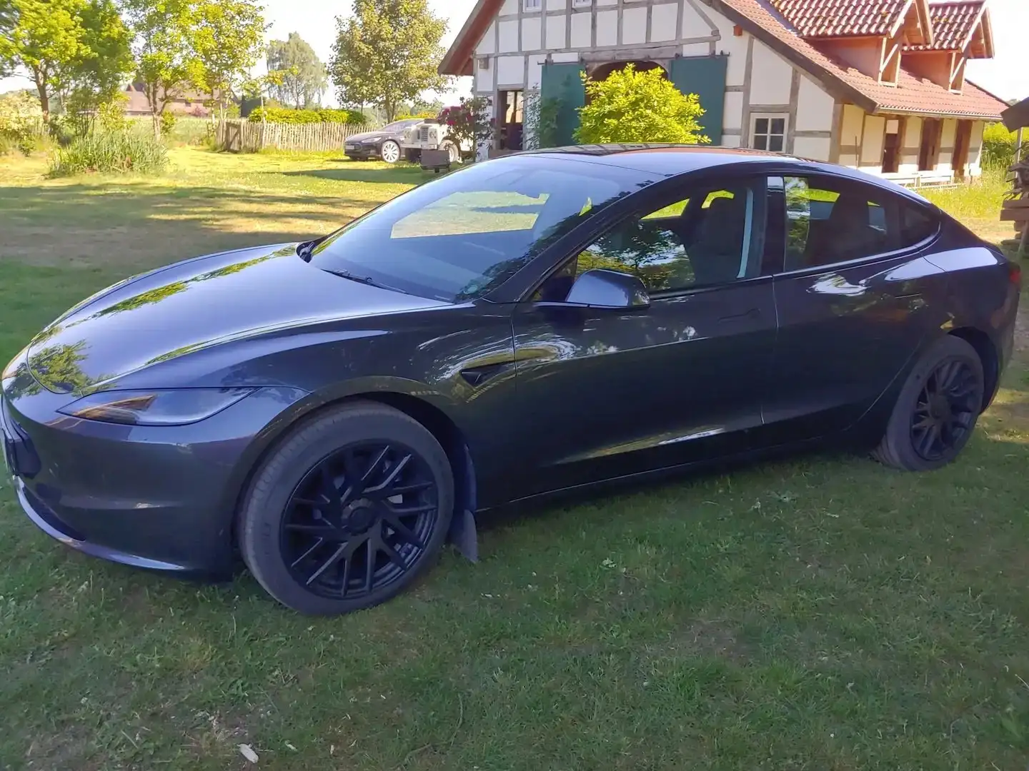 Tesla Model 3 Model 3 RWD Highland Grau - 1