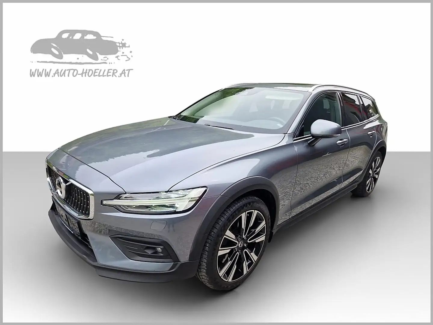 Volvo V60 Cross Country D4 AWD Cross Country Geartronic Сірий - 2