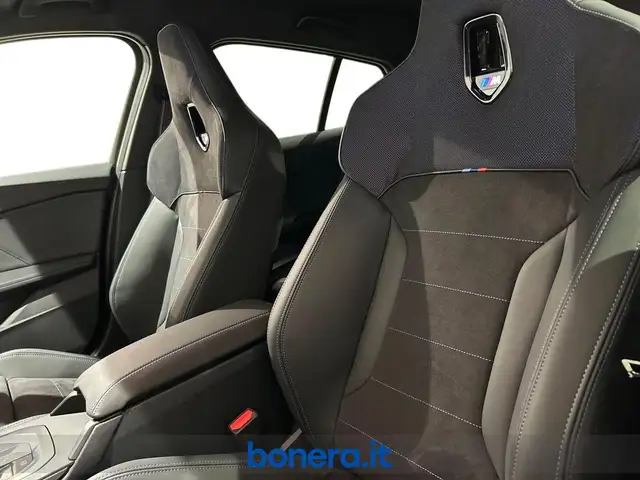 BMW M5 view 14