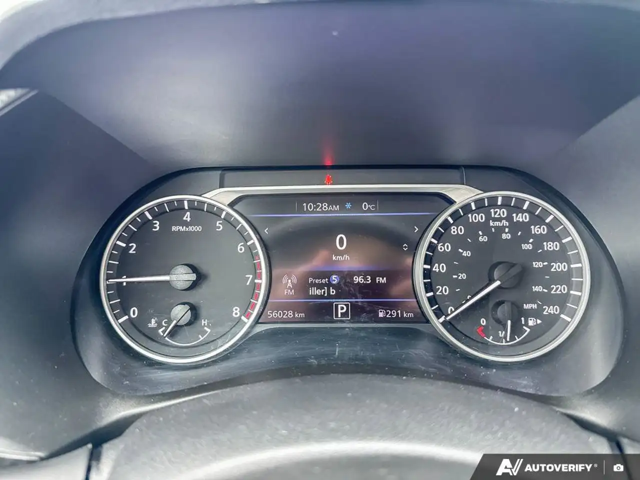 Nissan Sentra снимка Nissan Sentra