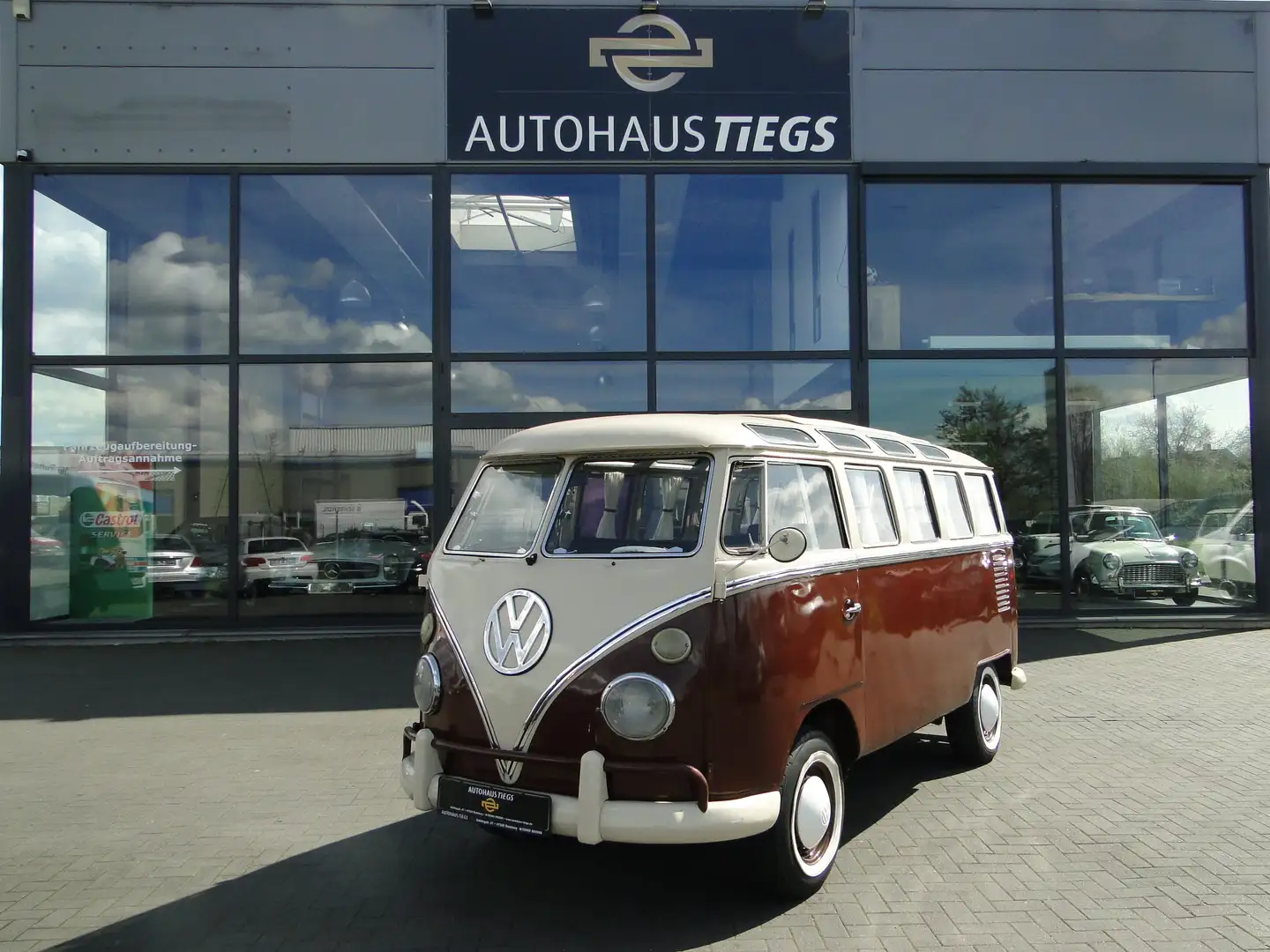 Volkswagen T1 T 1 BUS SAMBA 9 SITZER 21 FENSTER OLDTIMER Fehér - 1