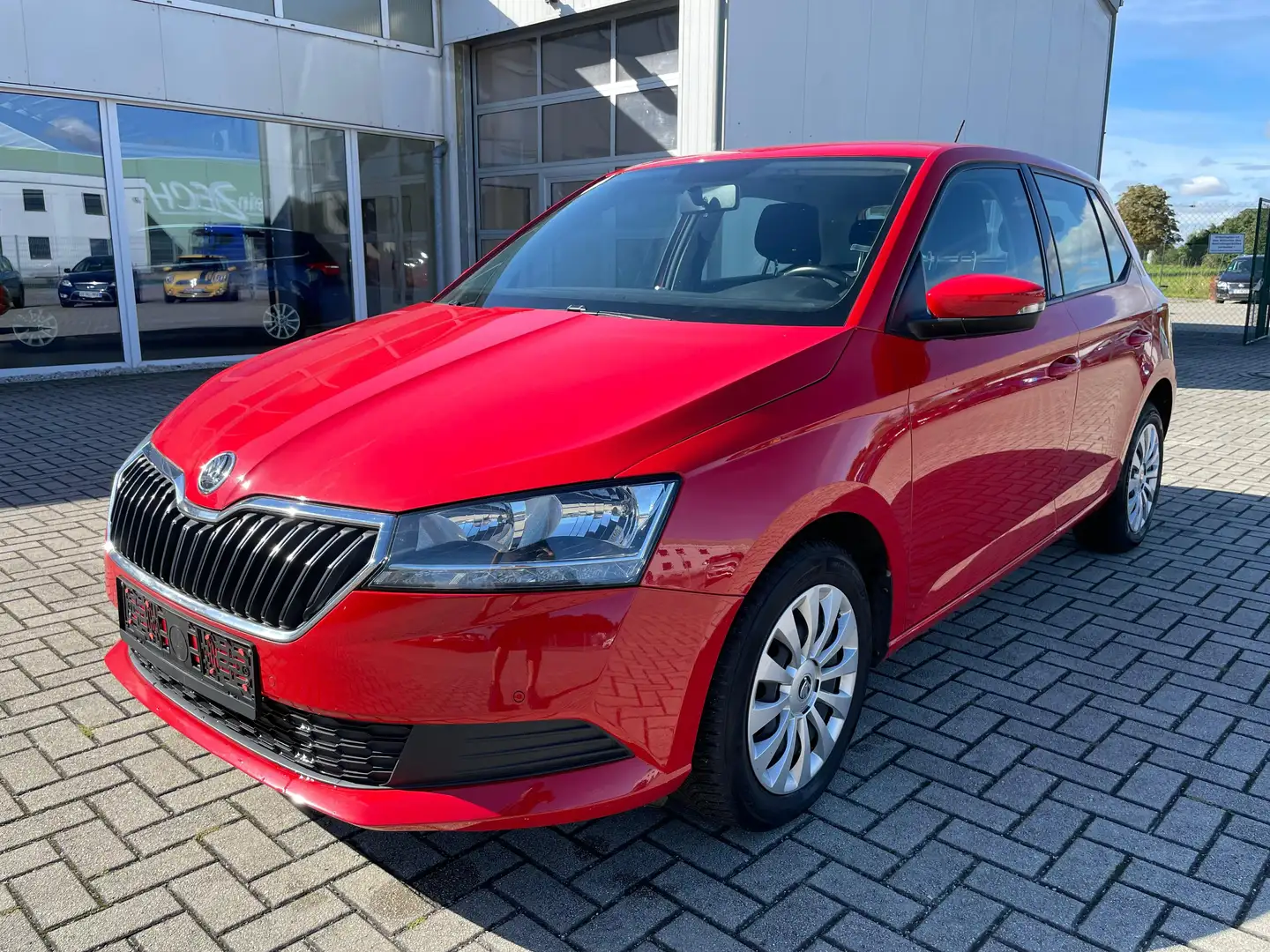 Skoda Fabia Cool Plus Rot - 1