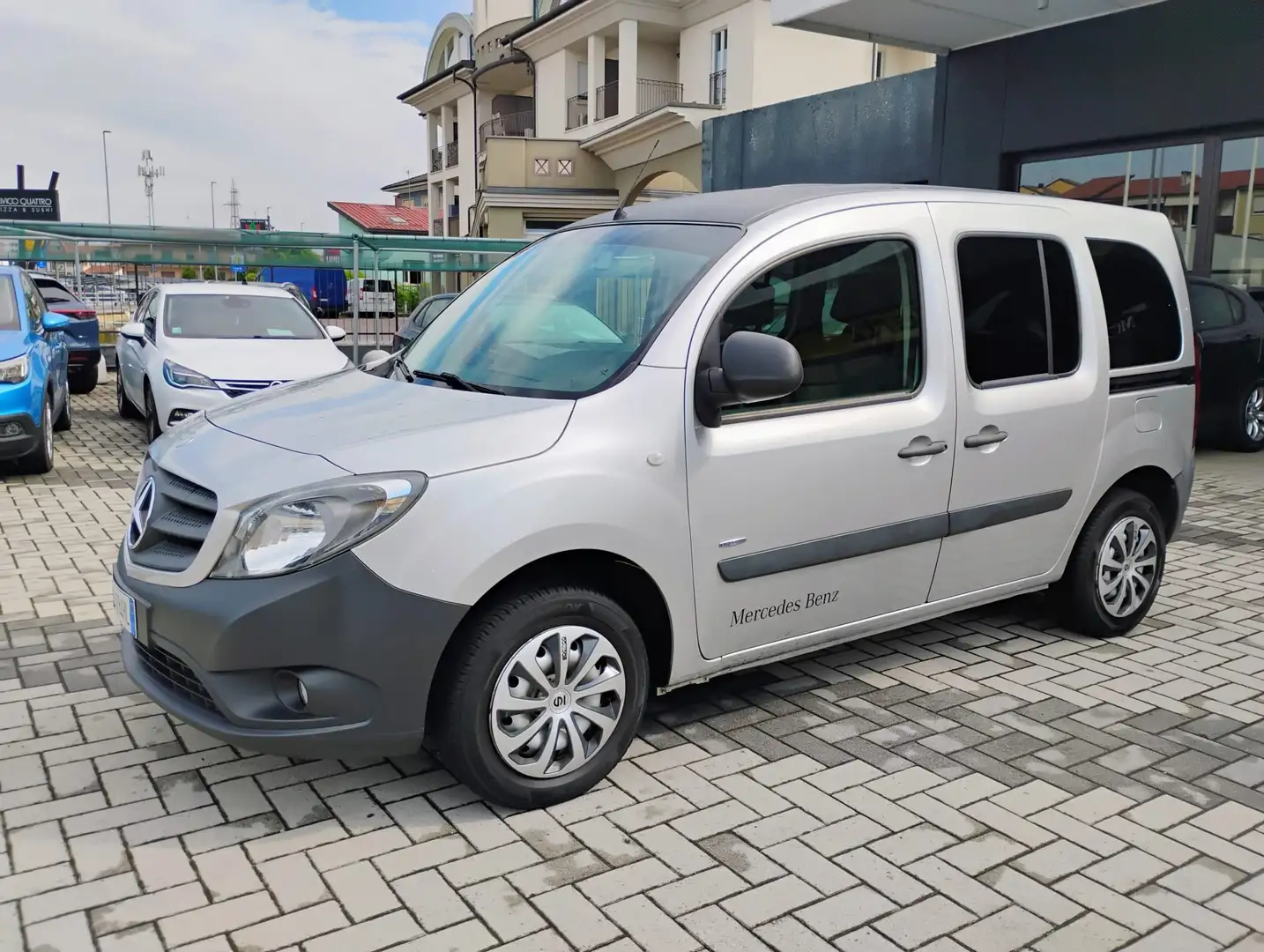 Mercedes-Benz Citan Citan 109 cdi Tourer Select 90cv E6 Ezüst - 1