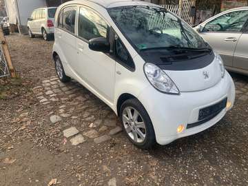 Basis VollAusstattung1jahr GarantieTÜV Neu1Hand