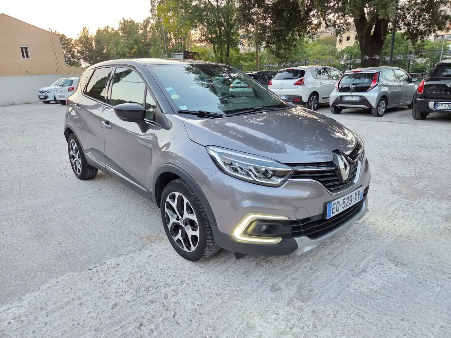 Renault Captur Intens Gris - 1