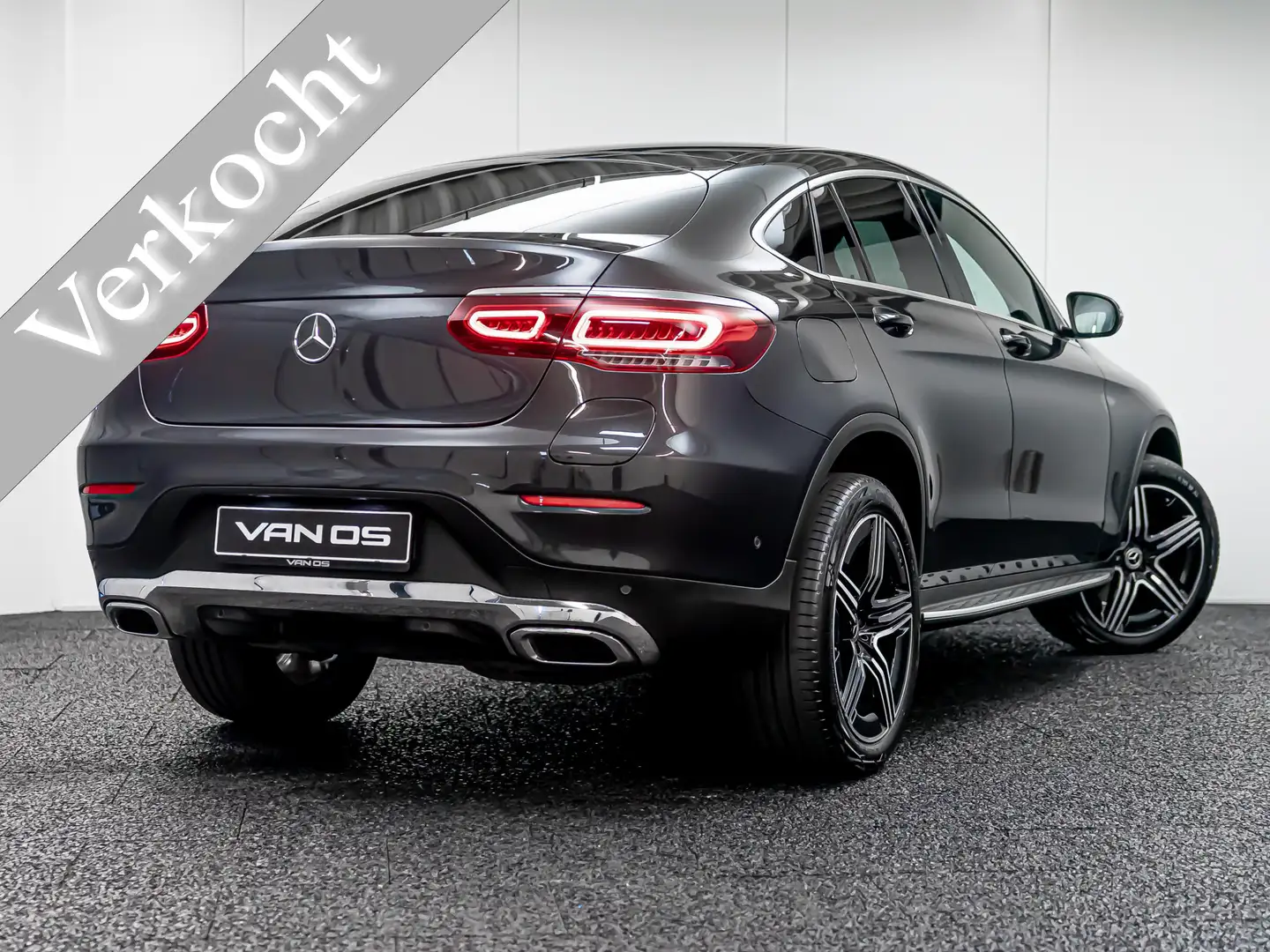 Mercedes-Benz GLC 300 Coupé GLC 300de 4MATIC | DISTRONIC | MULTIBEAM Grijs - 2