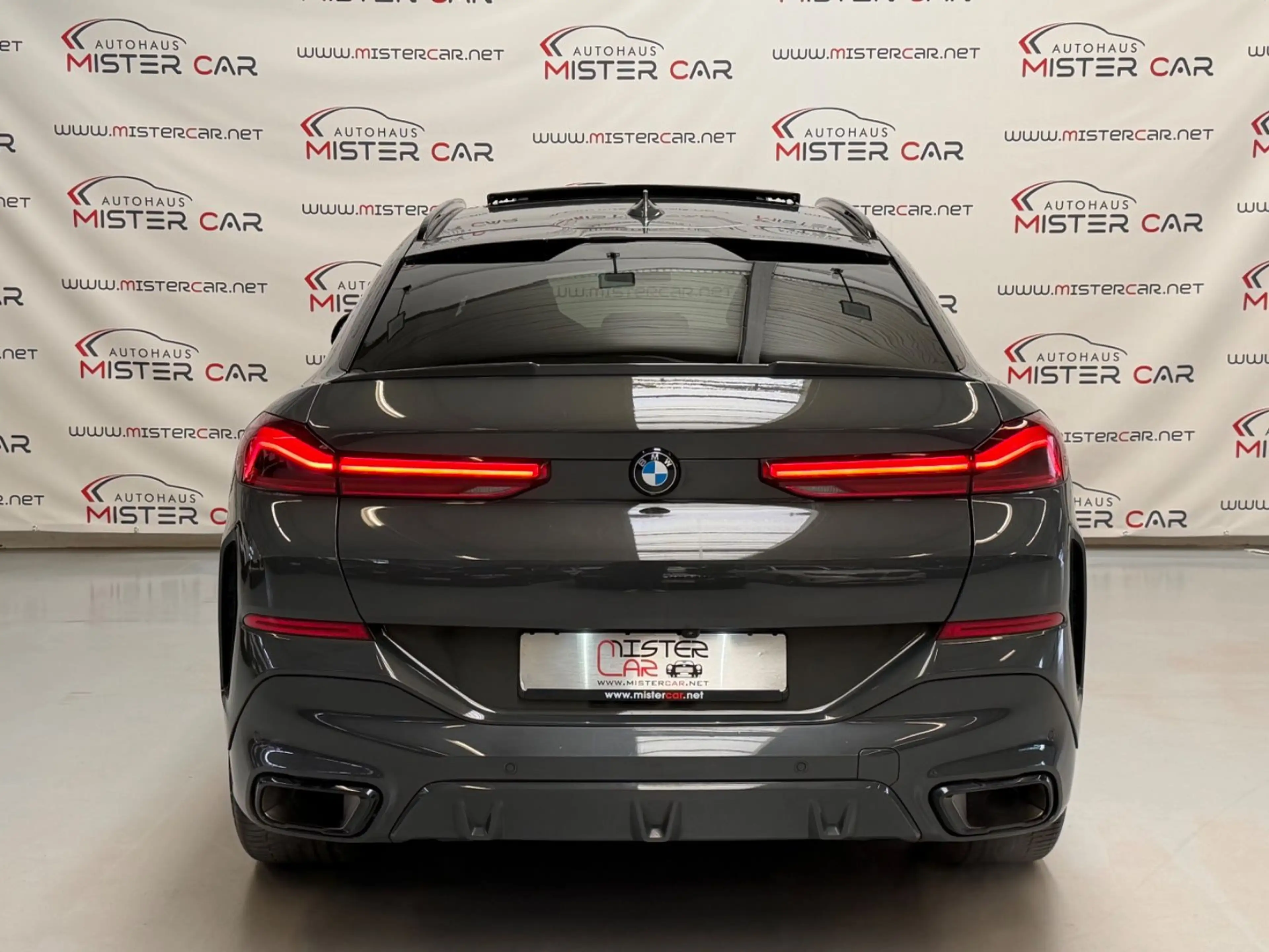 BMW X6 30d M Sport M-SITZE/PANO/LASER/AHK/ICONIC/21 — photo 9