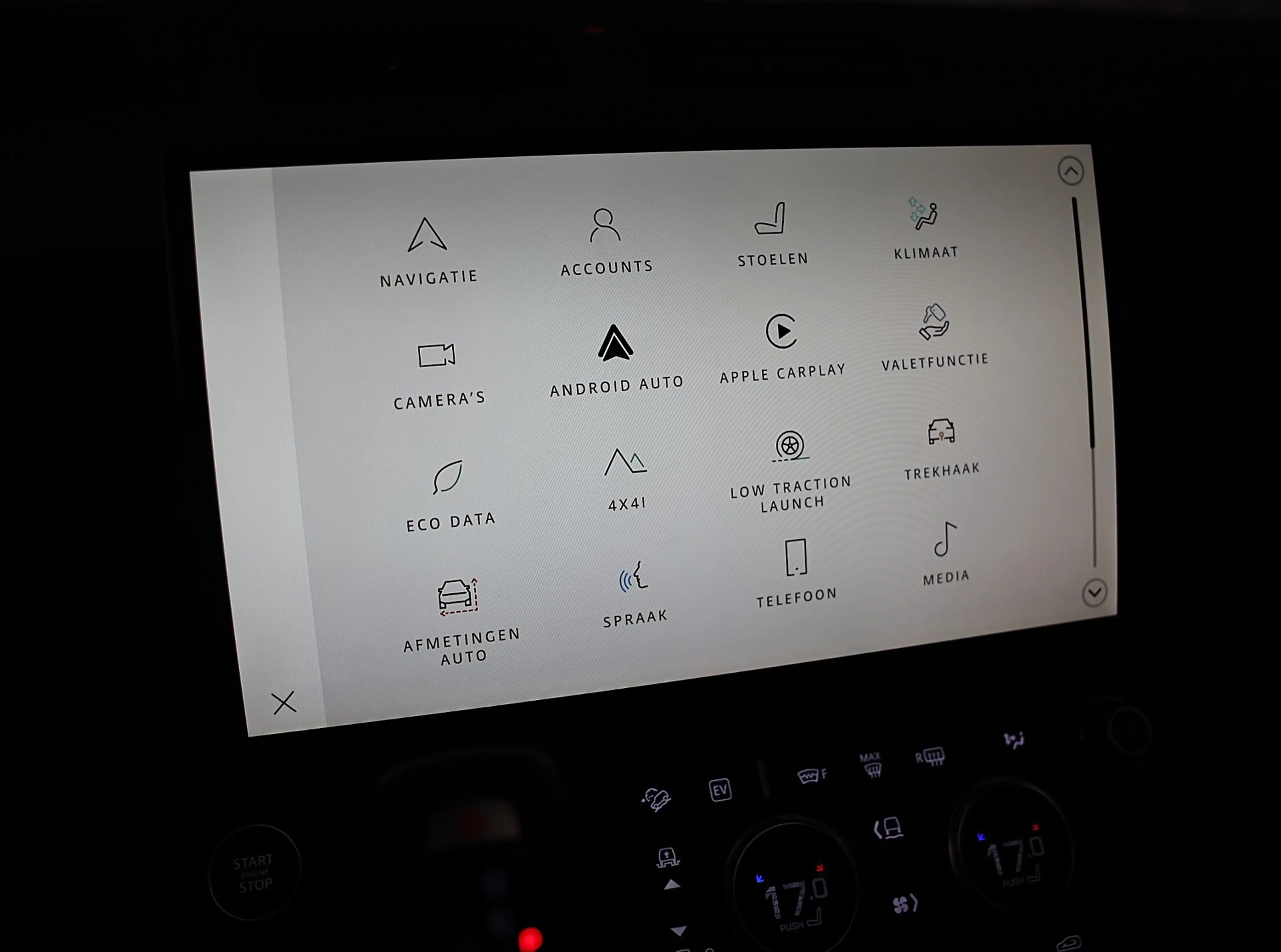 Land Rover Defender 110 2.0 P300e 110 X-Dynamic SE FACELIFT / Memory / — photo 10