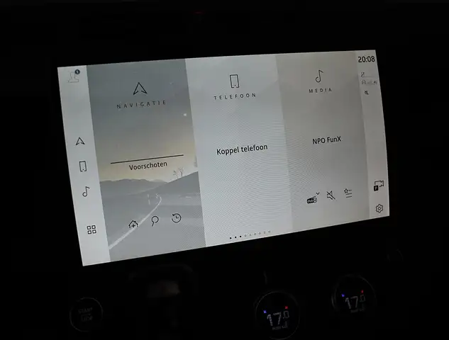 Land Rover Defender view 14