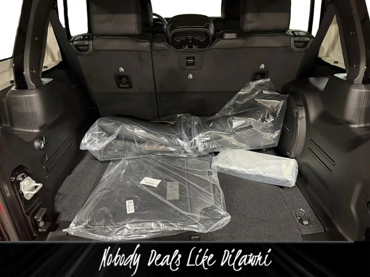 Jeep Wrangler photo Jeep Wrangler