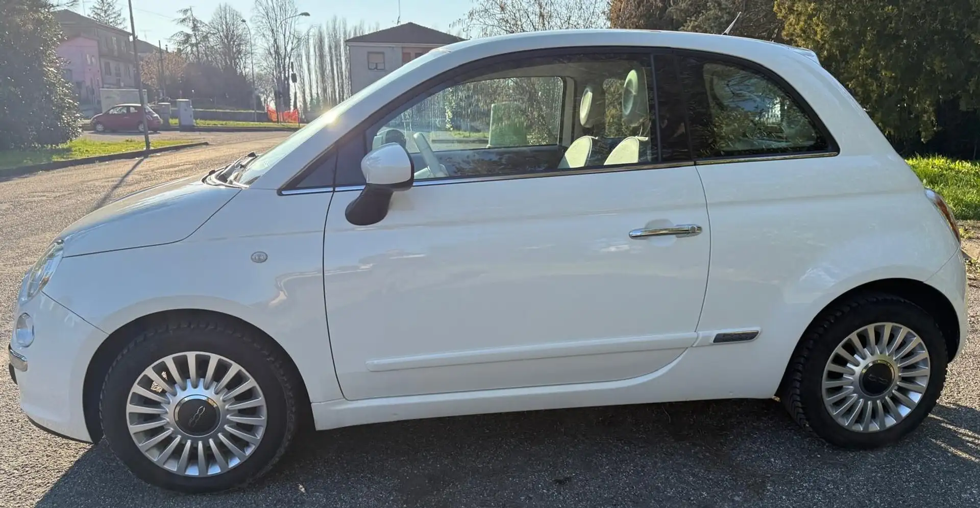 Fiat 500 1.2 Lounge Blanc - 2
