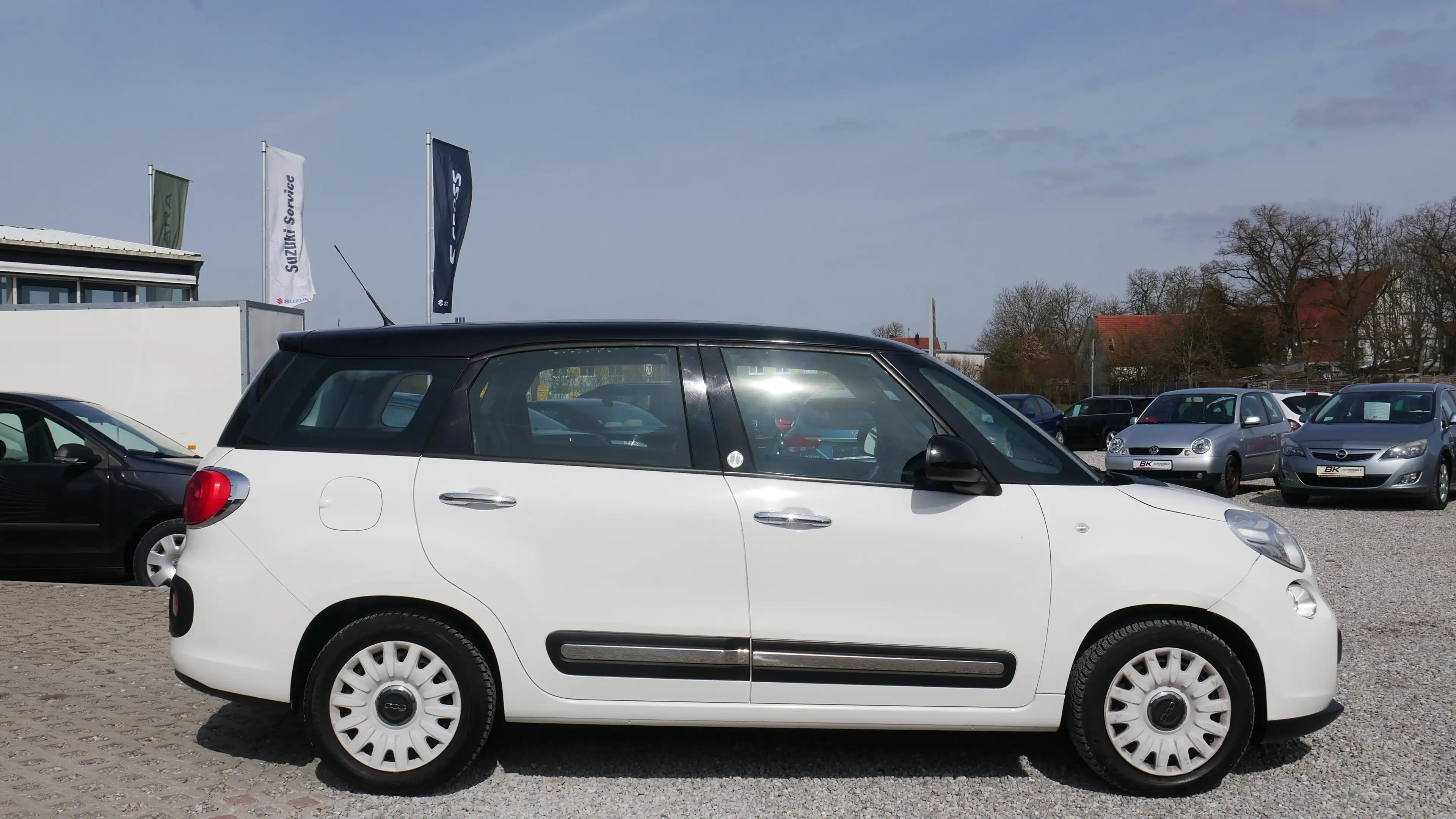 Fiat 500L TÜV,- Kundendienst Neu Sitzheiz. Klima Tempomat — photo 2