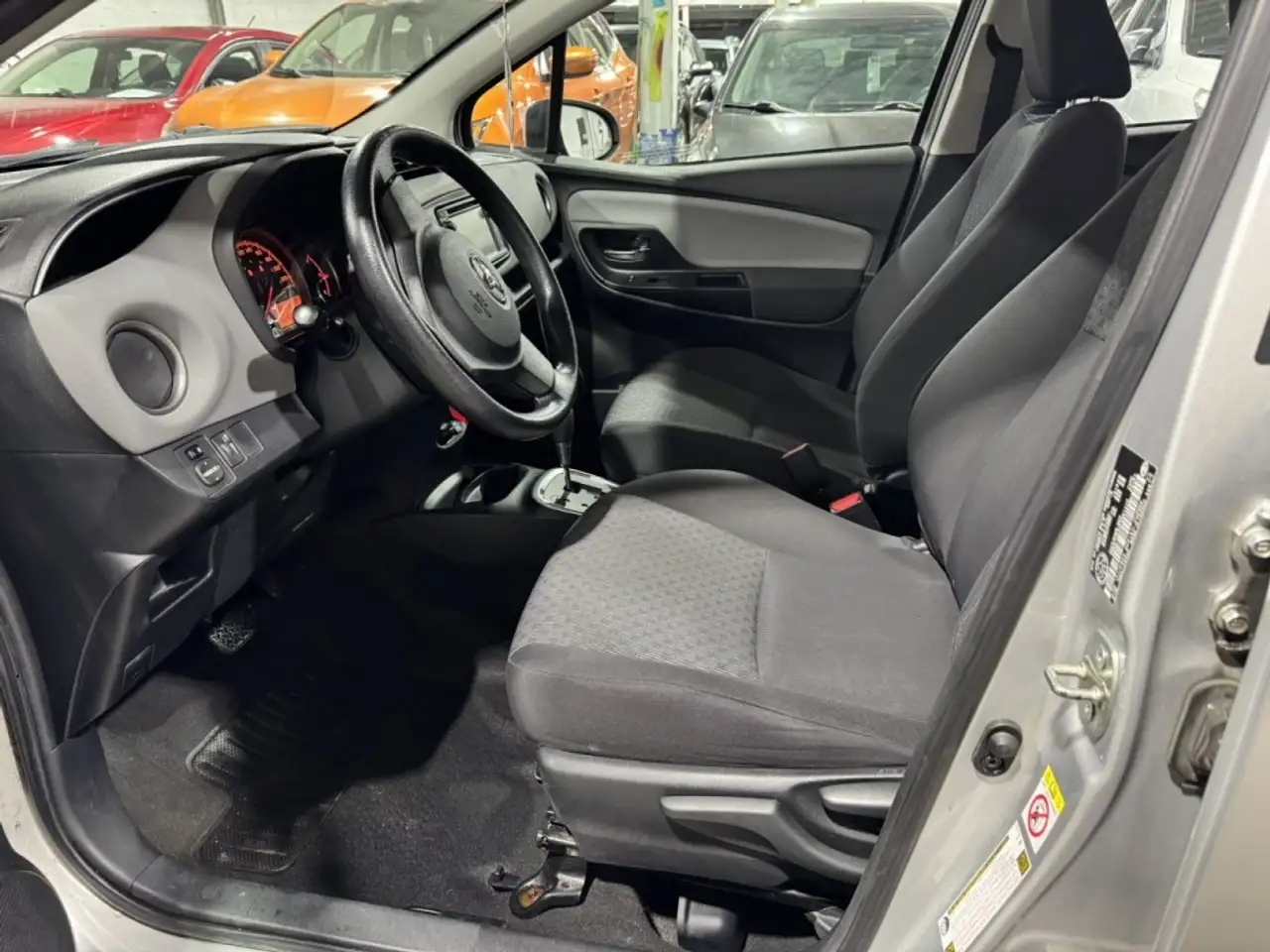 Toyota Yaris снимка Toyota Yaris