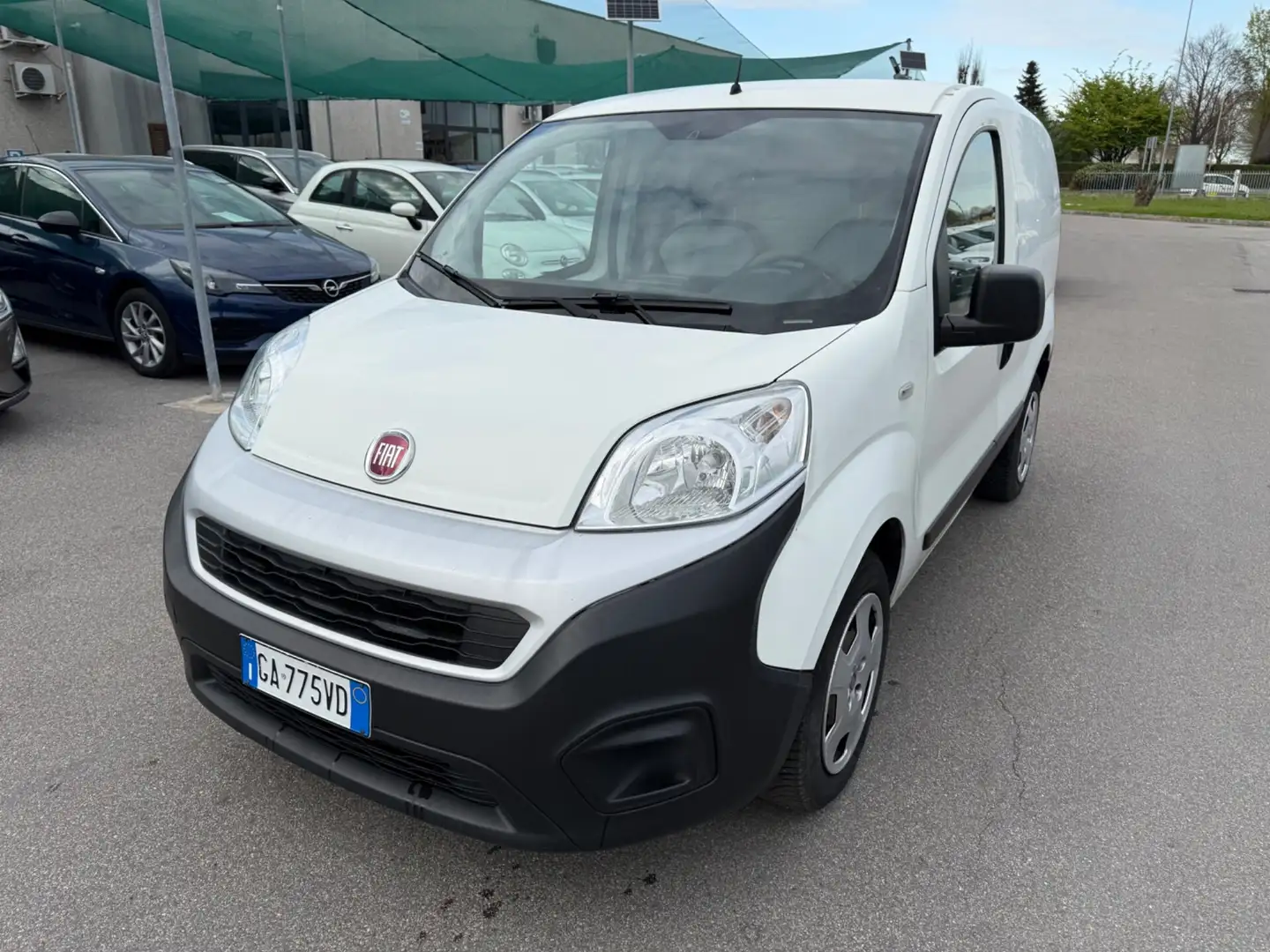 Fiat Fiorino Fiorino 1.3 MJT 95CV Cargo SX Blanco - 1