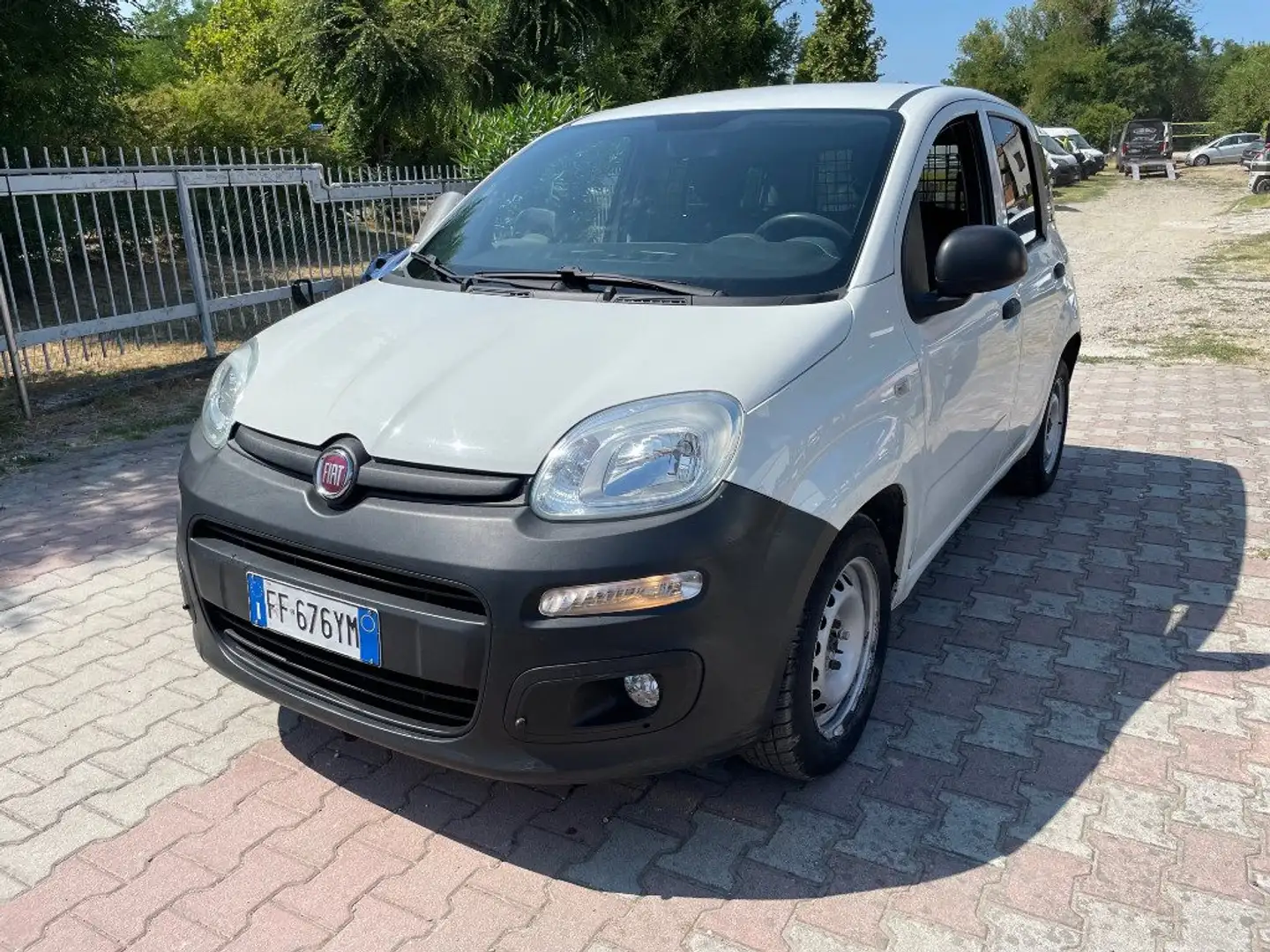 Fiat Panda 1.3 MJT S&S Pop Van 2 posti Bianco - 1