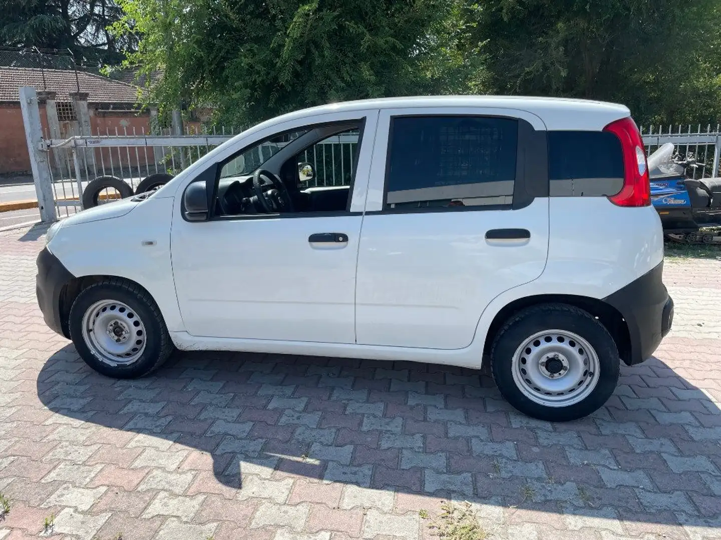 Fiat Panda 1.3 MJT S&S Pop Van 2 posti Bianco - 2
