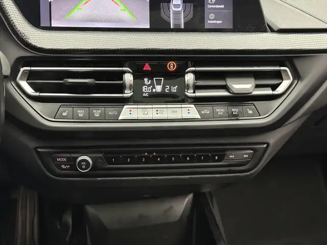 BMW 2 Series view 15
