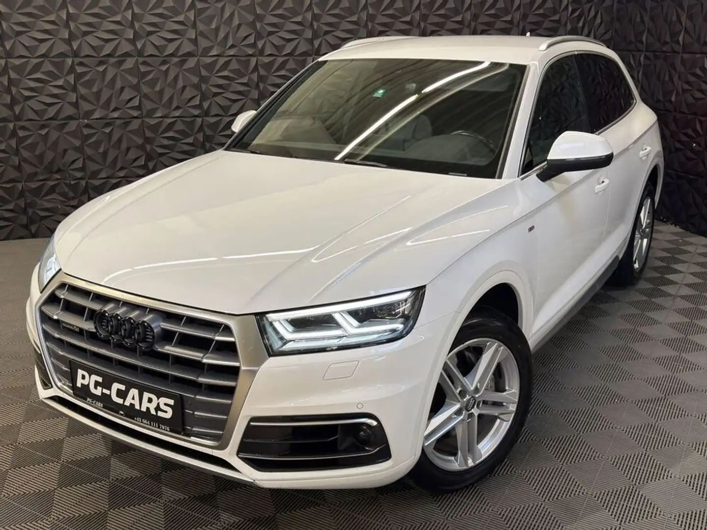 Audi Q5 3.0 TDI quattro sport Aut. *MwSt.*Weihnachtsang Weiß - 1