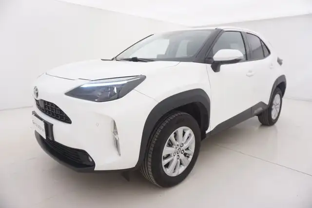 Toyota Yaris Cross view 9