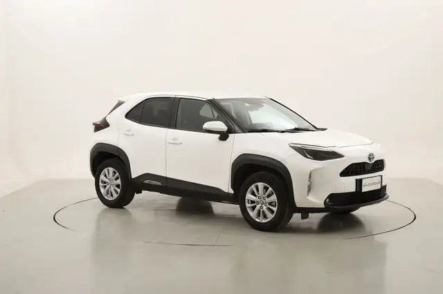 Toyota Yaris Cross view 7