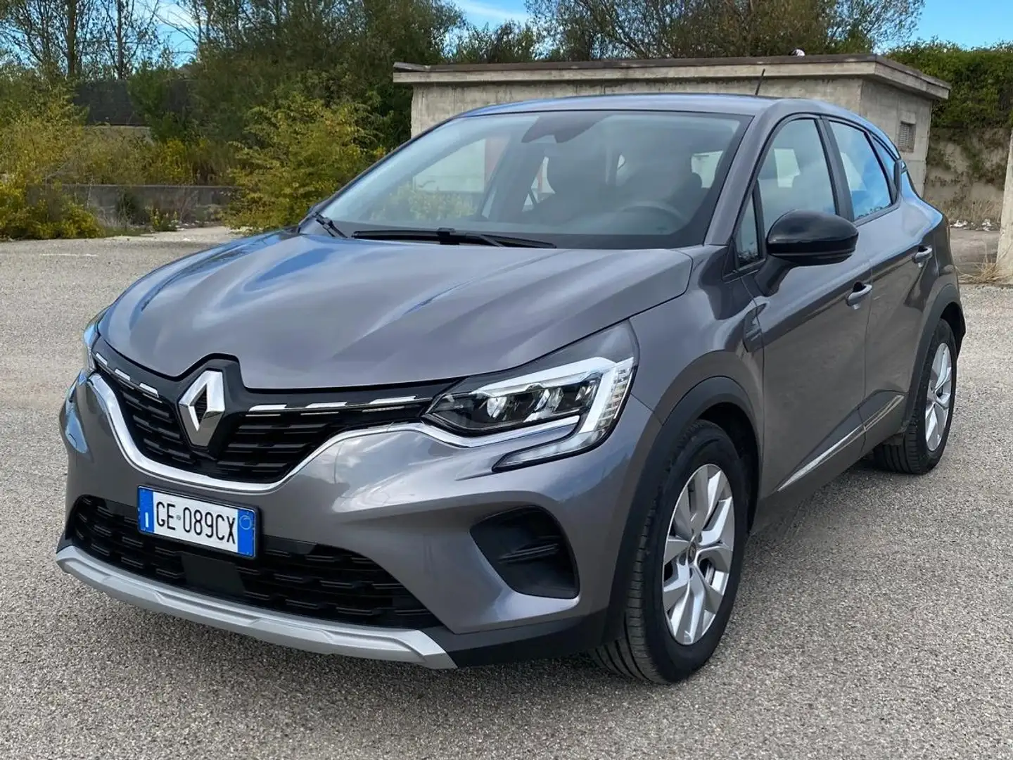 Renault Captur Captur II 2019 1.5 blue dci Business 115cv edc Grigio - 2