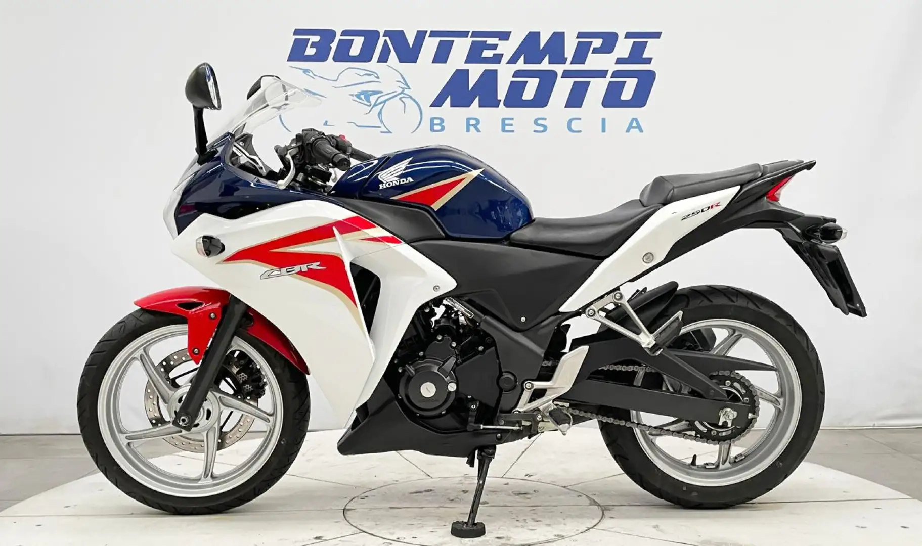 Honda CBR 250 R 2013 - PAT A2 - 2