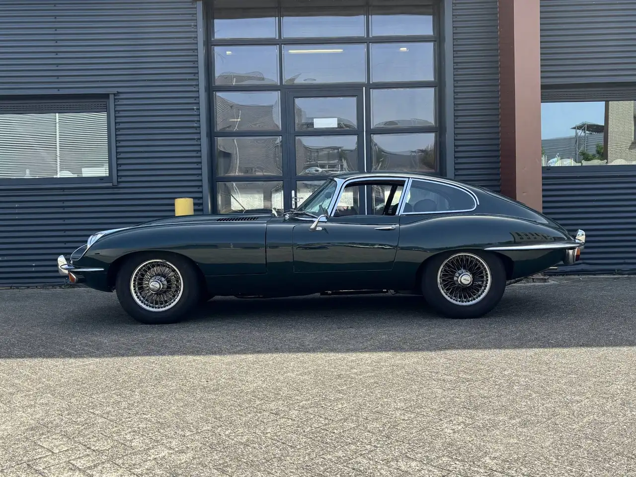 Jaguar E-Type Coupé Series 2 FHC 4200 MANUAL, foto 2