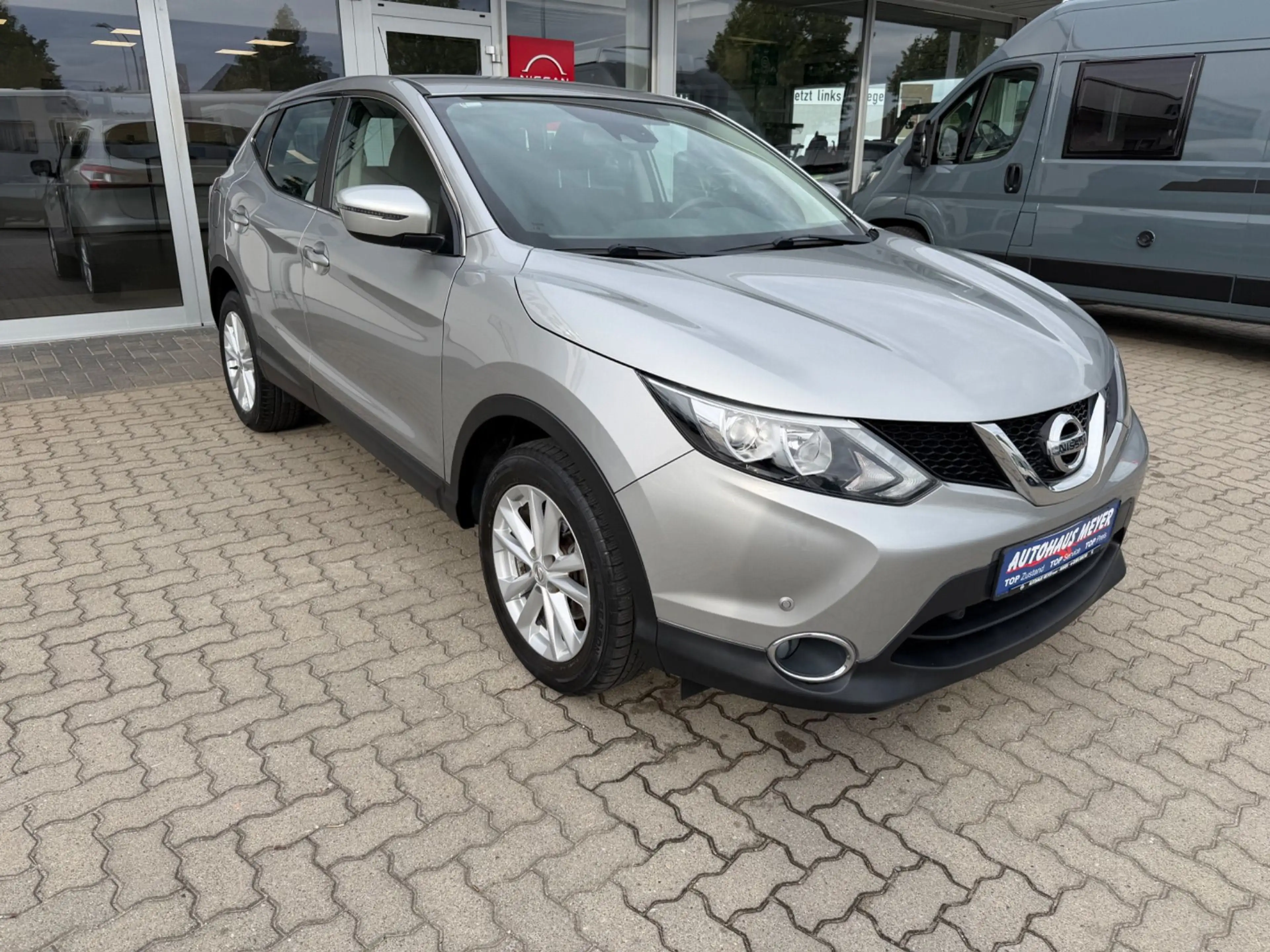 Nissan Qashqai 1.2 DIG-T Acenta Automatik Sitzheizung — photo 4