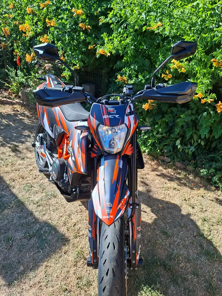 KTM 690 SMC R