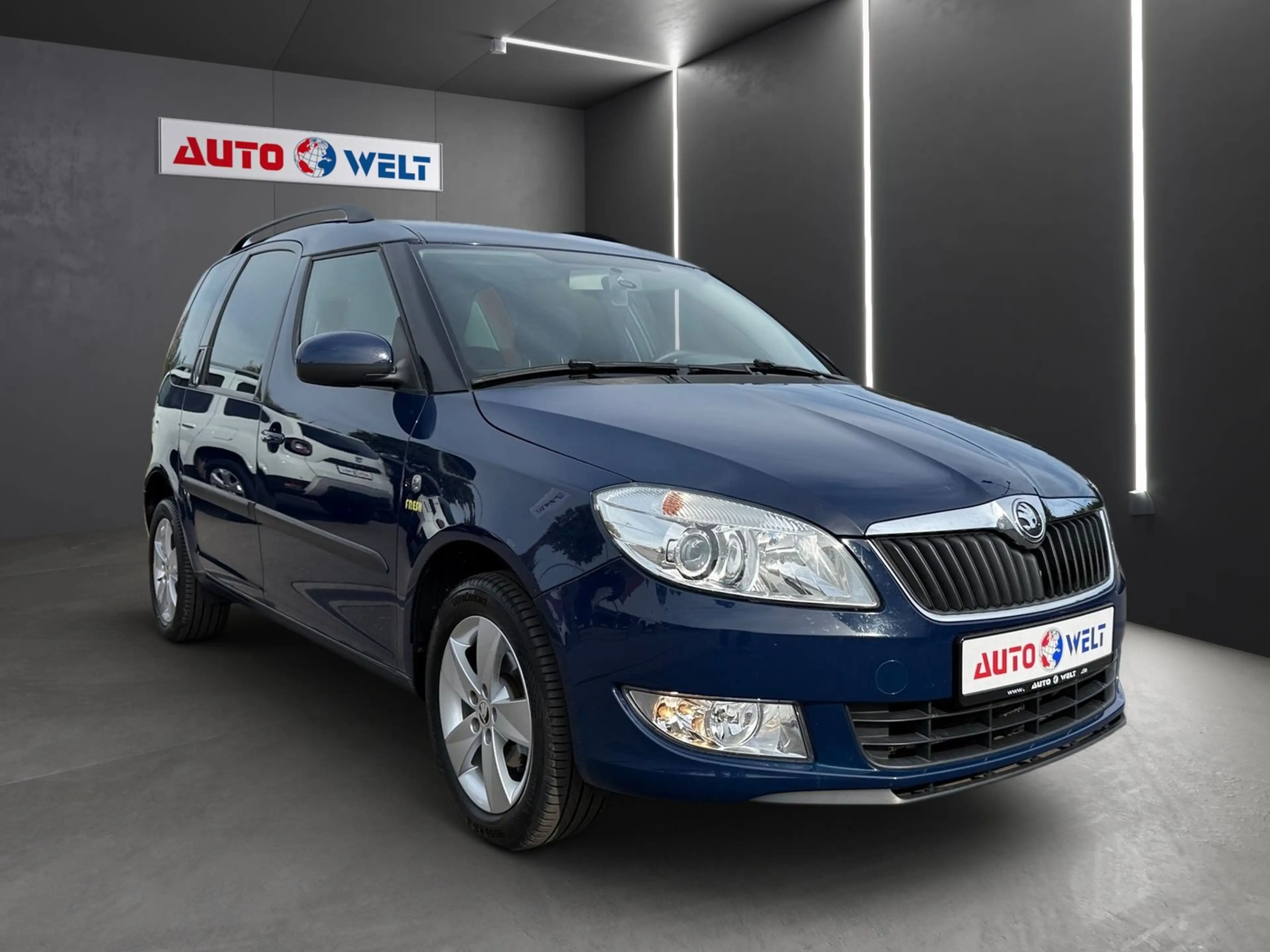 Skoda Roomster 1.2 Active Sitzheizung Klimaaut. PDC — photo 2