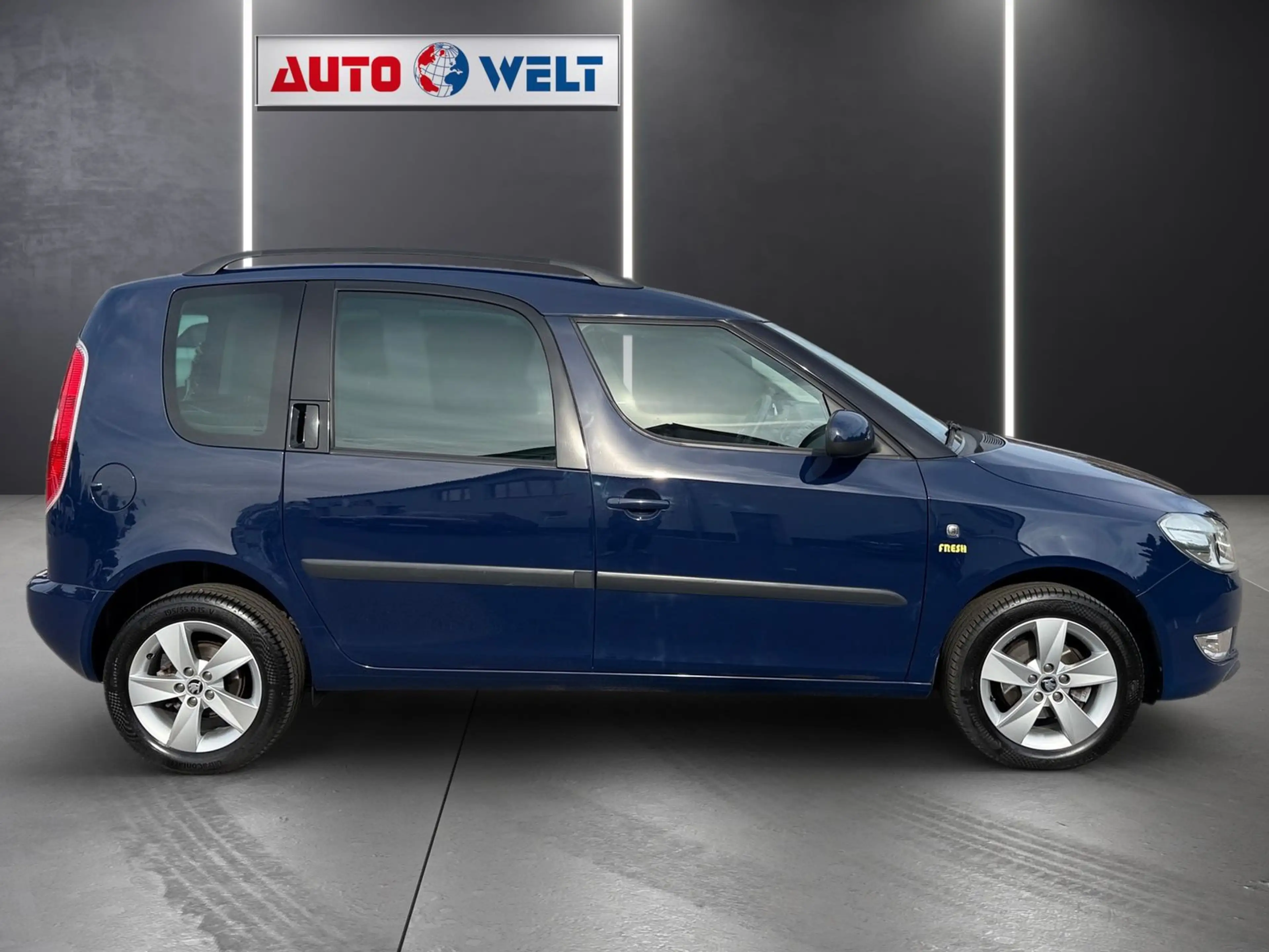 Skoda Roomster 1.2 Active Sitzheizung Klimaaut. PDC — photo 3