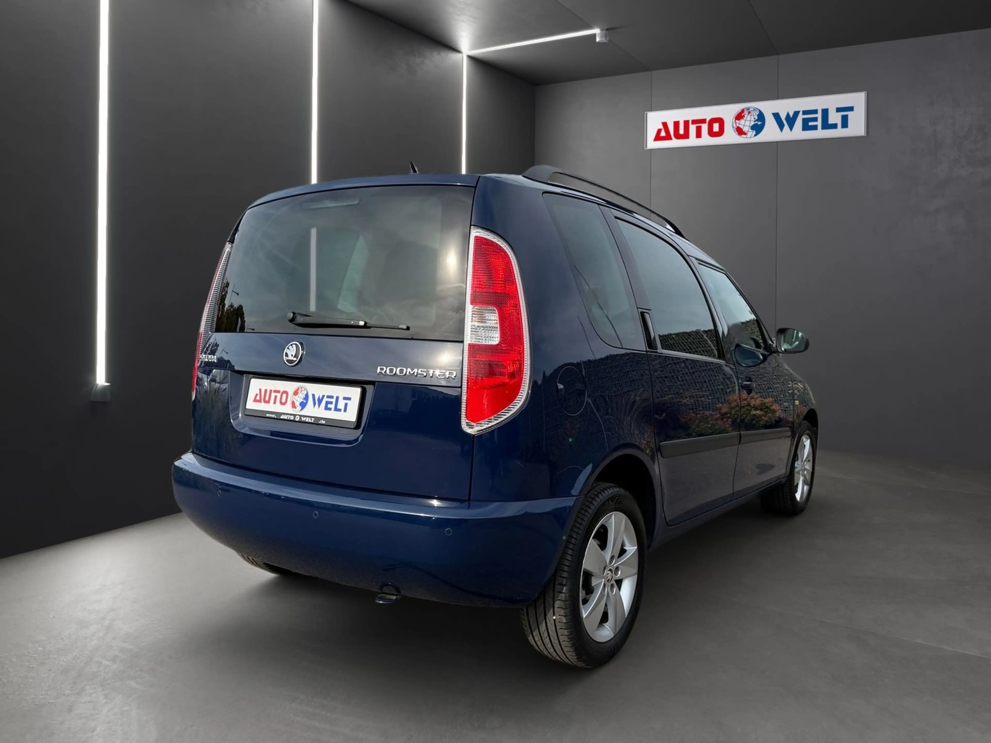 Skoda Roomster 1.2 Active Sitzheizung Klimaaut. PDC — photo 4