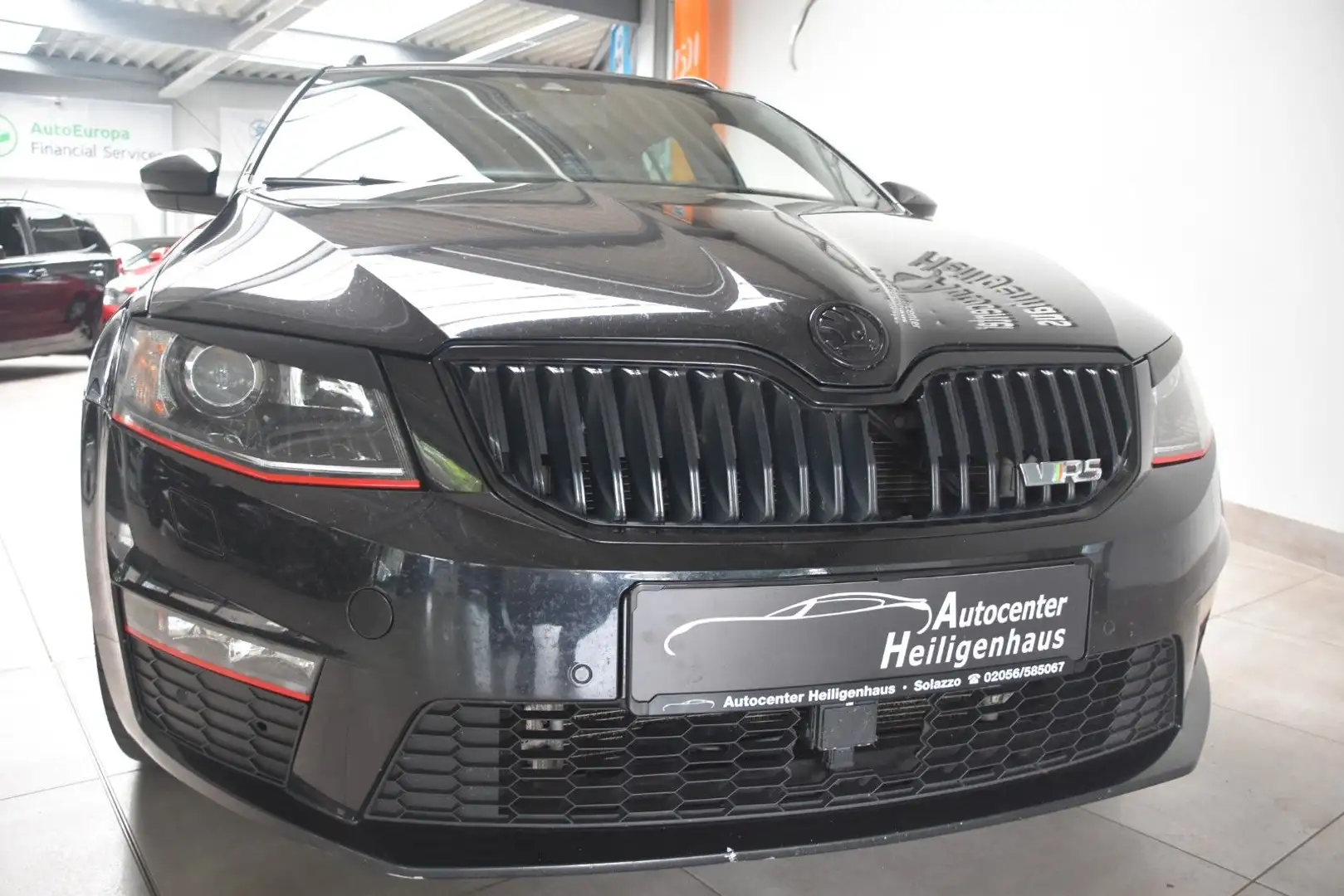 Skoda Octavia RS 4x4 DSG Navi Leder Kamera ACC SHZ AHK Schwarz - 1