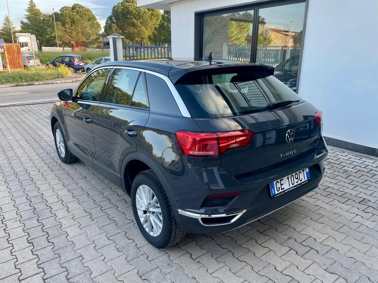 Volkswagen T-Roc T-Roc 2.0 tdi Business 150cv Grigio - 2